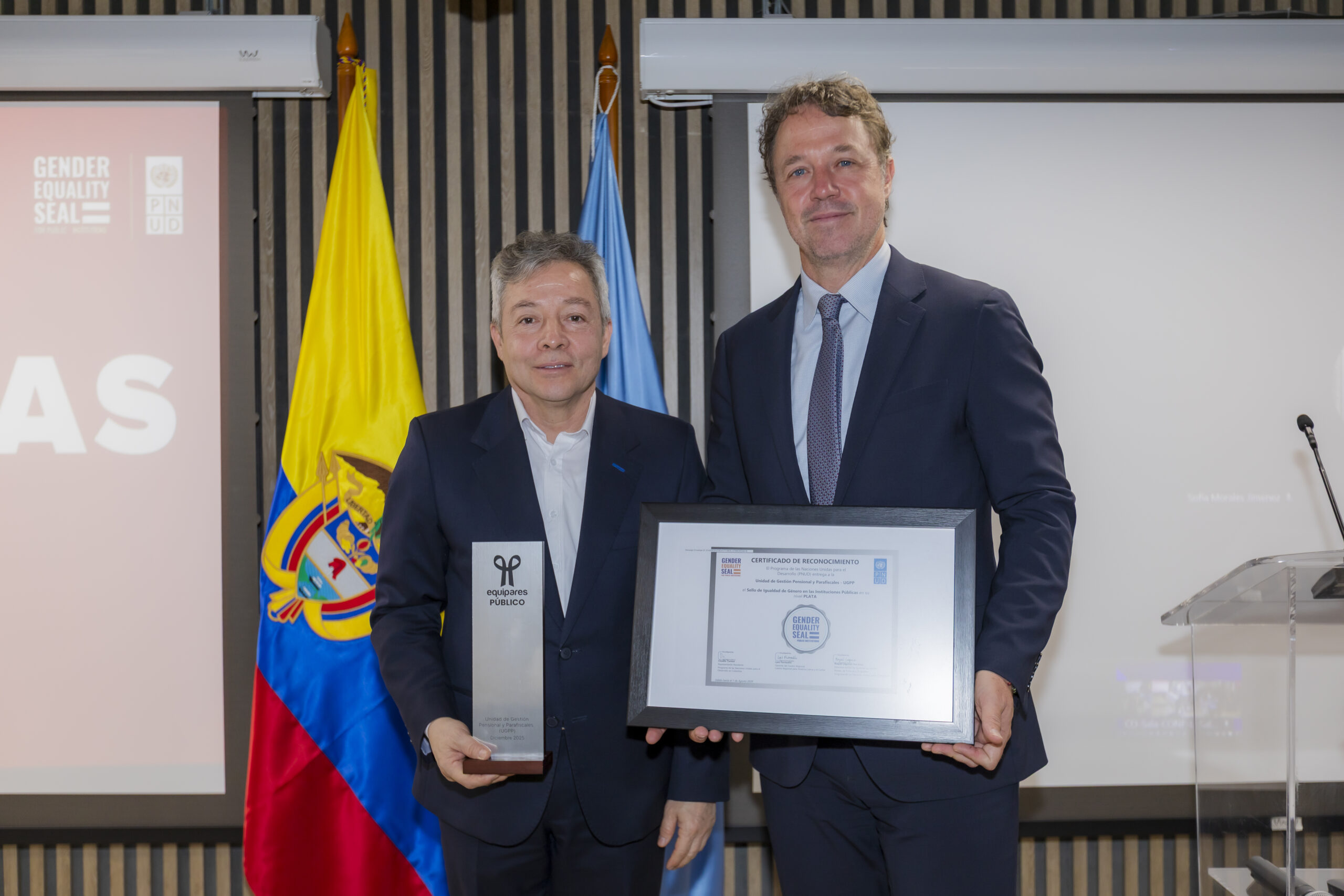 foto: director general UGPP y Claudio Tomasi de PNUD